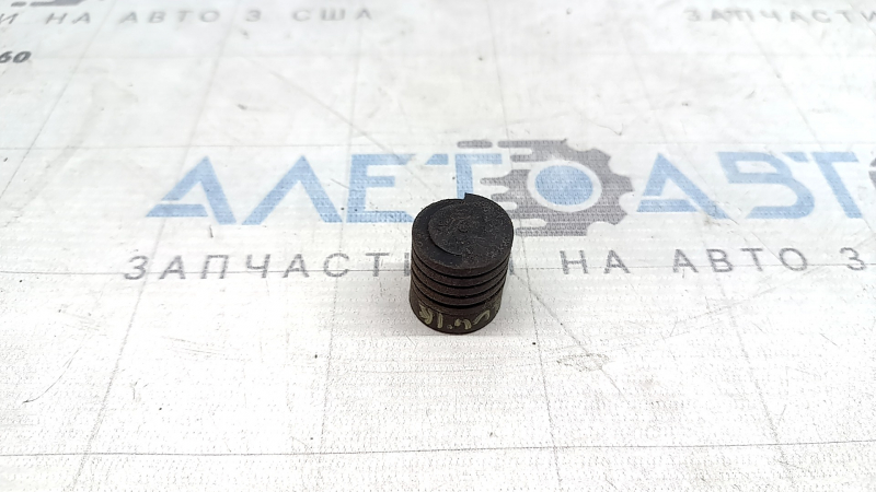 Отбойник капота правый Toyota Rav4 13-18