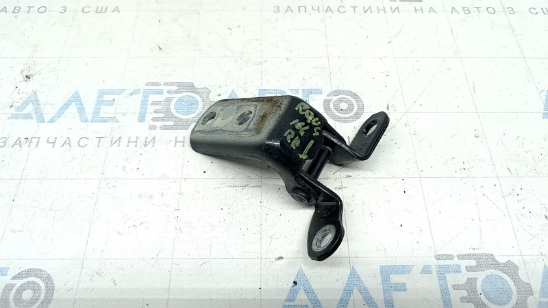 Петля двери нижняя задняя правая Toyota Rav4 13-18