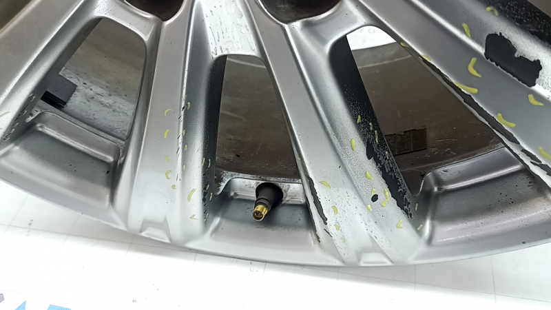 Диск колесный R18x7.5J ET 52.5 Ford Escape MK3 13-19 тип 3, полезла краска