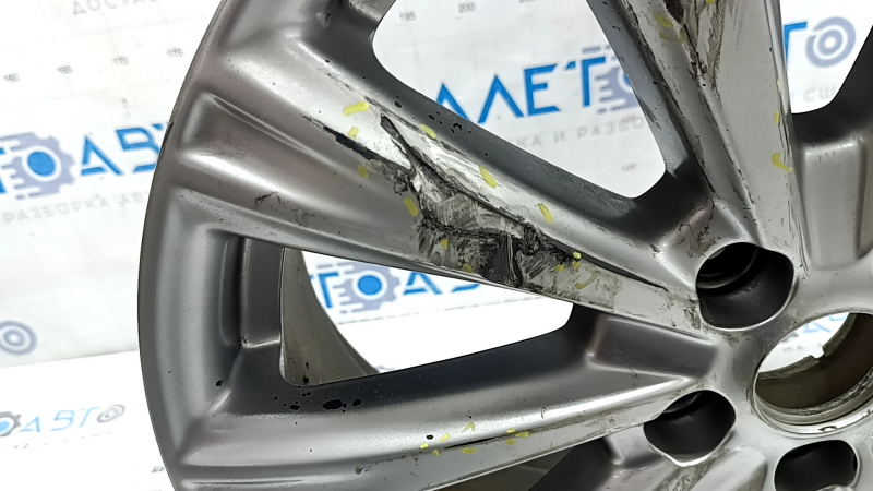 Диск колесный R18x7.5J ET 52.5 Ford Escape MK3 13-19 тип 3, бордюрка, полезла краска, под прокат