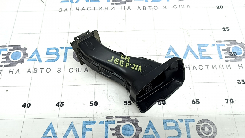 Водосток решетки дворников левый Jeep Grand Cherokee WL 21-26