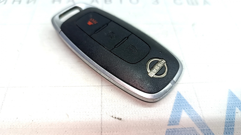 Ключ Nissan Rogue 23-23 S 3 кнопки, тычки