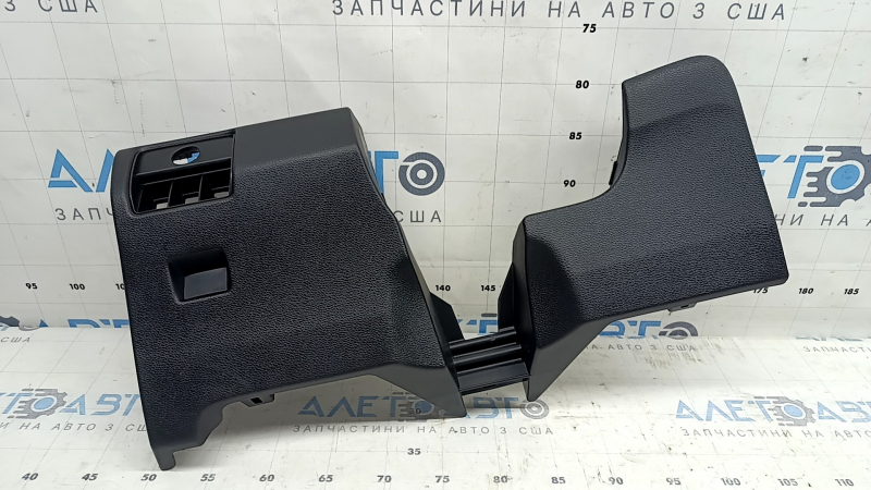 Накладка колени водителя Honda Accord 13-17 черная, царапины