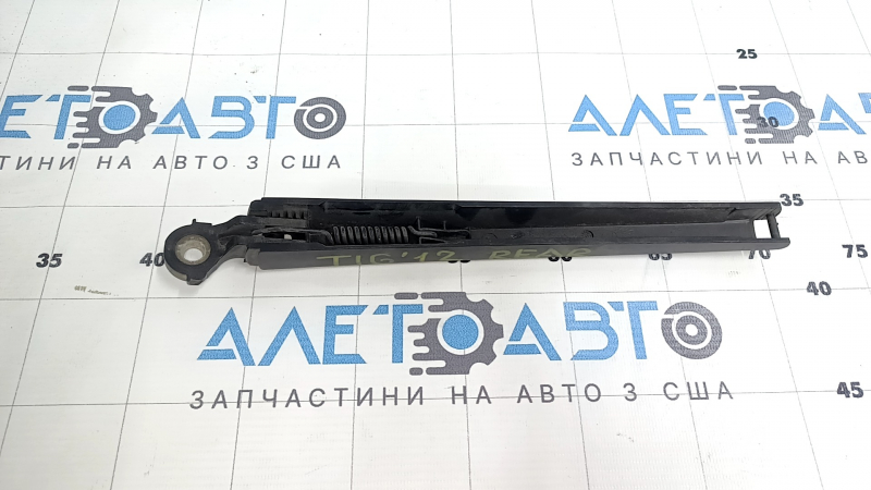Поводок дворника задний VW Tiguan 09-17