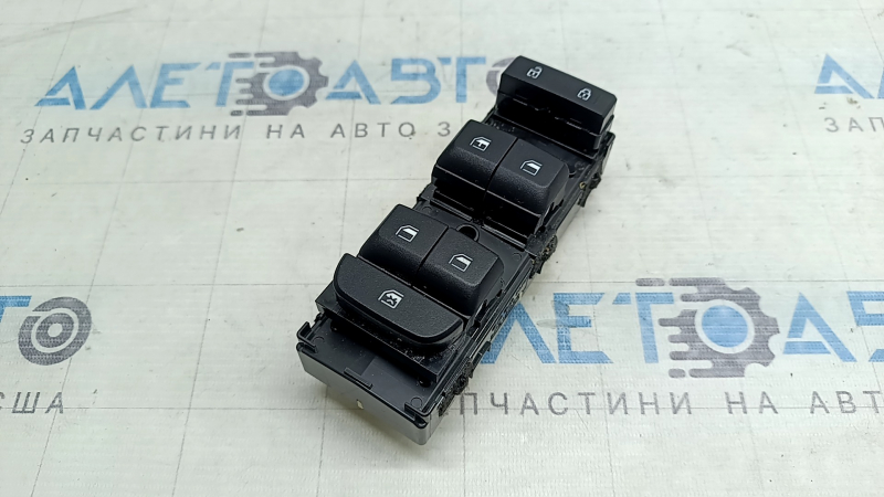 Управление стеклоподъемником передним левым Kia Sportage 23-25