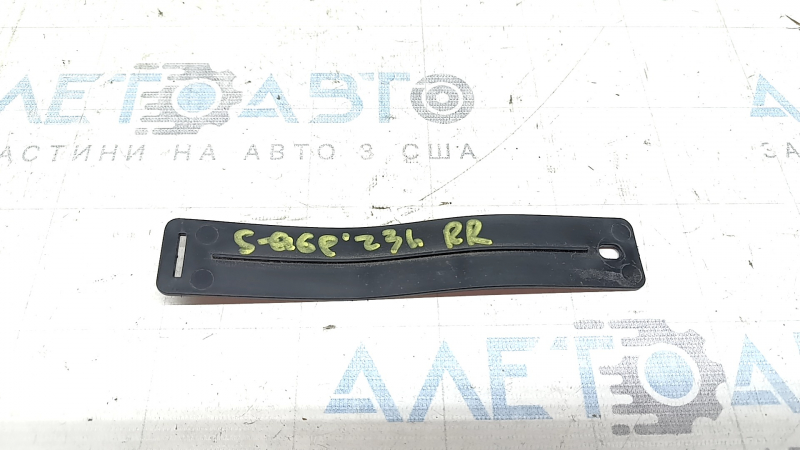 Кронштейн усилителя заднего бампера правый верхний Kia Sportage 23-25 HEV