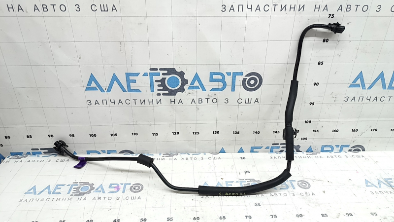 Патрубок охлаждения обратка бачок-радиатор Kia Sportage 23-26 HEV