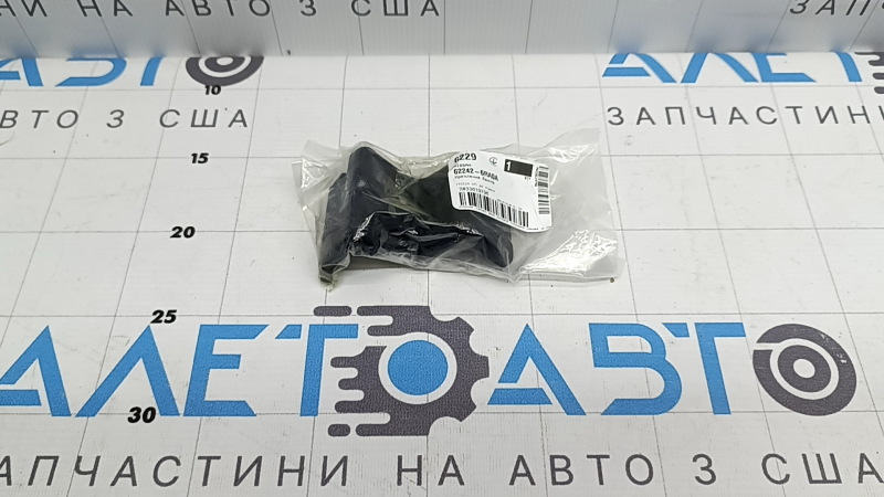 Крепление верхнего абсорбера переднего бампера правое Nissan Rogue 21-23