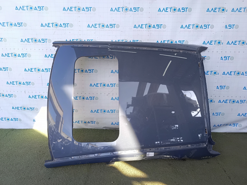 Крыша металл Mazda CX-30 20-25 под люк и антенну, отпилена, тычки, вмятинка