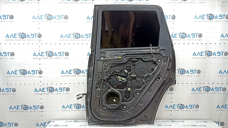 Дверь в сборе задняя правая Jeep Grand Cherokee WK2 11-21 тонировка, графит PAU
