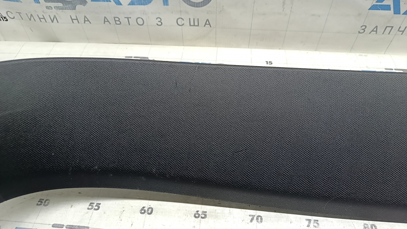 Обшивка двери багажника верхняя Mercedes H247 GLA 20-26 черная, царапины
