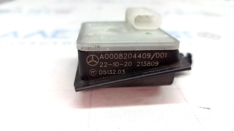 Замок лючка бензобака Mercedes H247 GLA 20-26