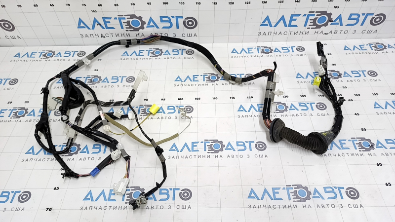 Проводка двери передней левой Toyota Rav4 13-18 под keyless