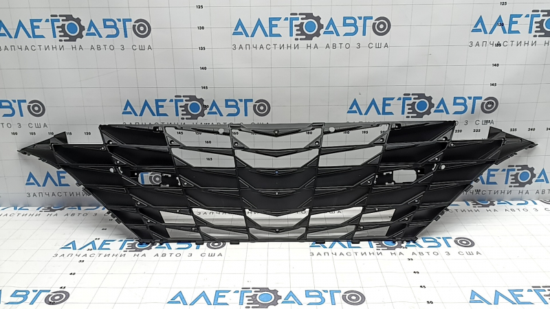 Решетка радиатора grill Hyundai Elantra 21-23 черная без радара, N model, EUR
