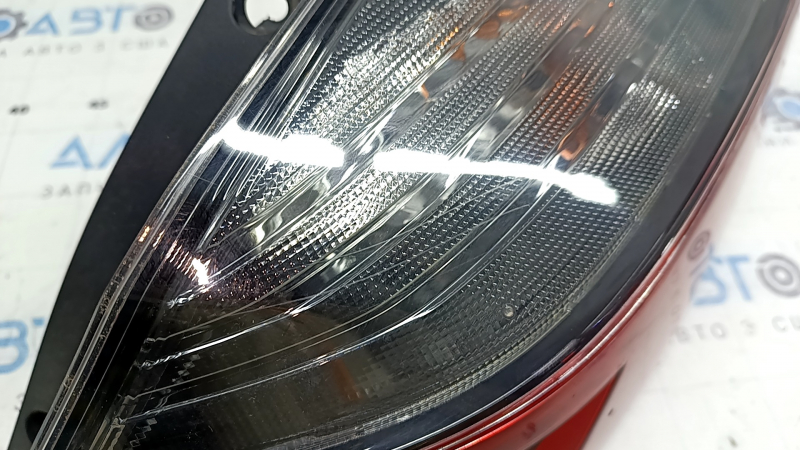 Фонарь внешний крыло правый Honda Insight 19-22 led, царапины, сломано крепление