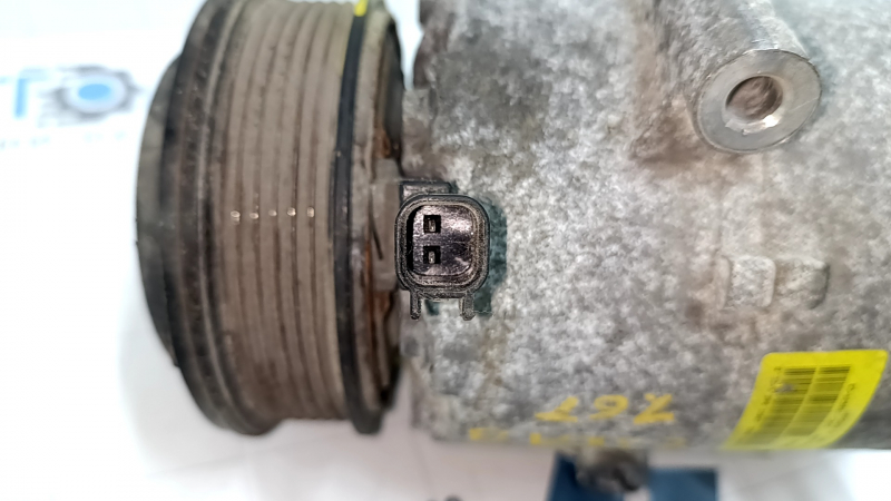 Компрессор кондиционера Ford Escape MK3 13-16 1.5T 1.6T