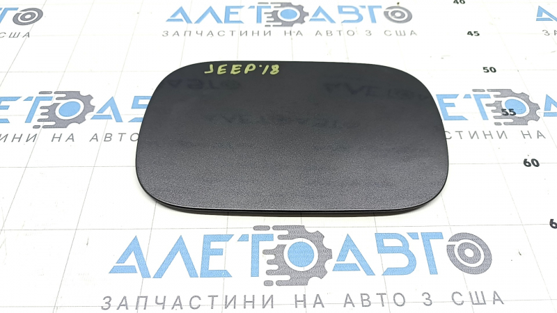 Лючок бензобака Jeep Grand Cherokee WK2 14-22