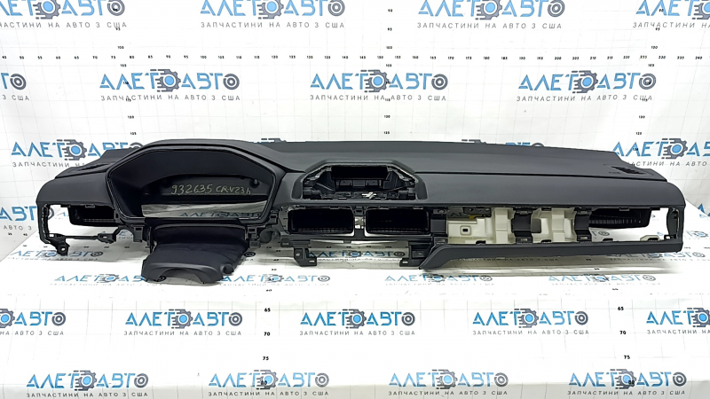 Торпедо передняя панель с AIRBAG Honda CRV 23-26 черная, с обрамлением щитка приборов, ржавый пиропатрон