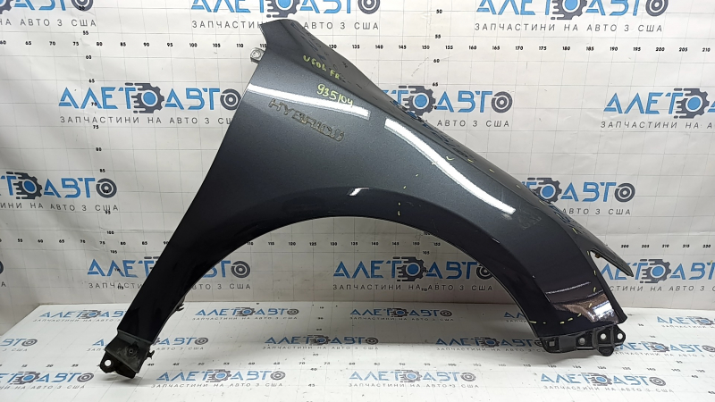 Крыло переднее правое Toyota Camry v50 12-14 usa графит 1G3, царапины