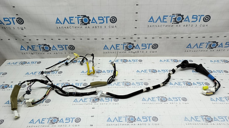 Проводка двери передней левой Toyota Camry v50 12-14 usa, keyless