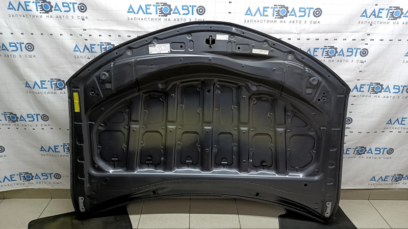Капот голый Toyota Camry v50 12-14 usa, сталь, графит 1G3, тычки, сколы