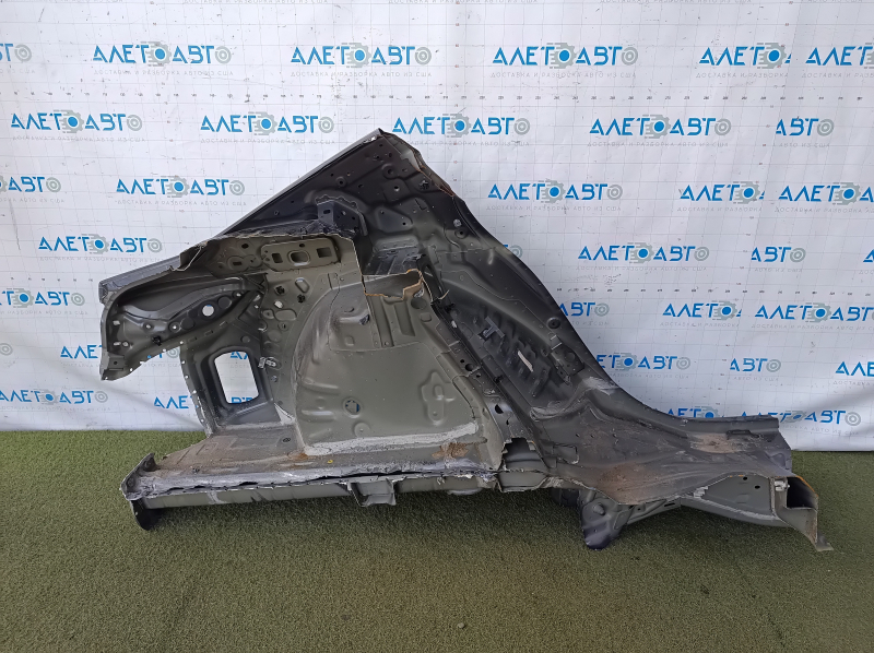 Четверть крыло задняя левая Mazda 3 19-26 4d графит, отпилена, тычки, царапины