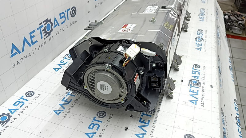 Аккумуляторная батарея ВВБ в сборе Kia Niro 17-19 HEV, 179к, 233V в сборе с 12в акб, вздулась акб 12В