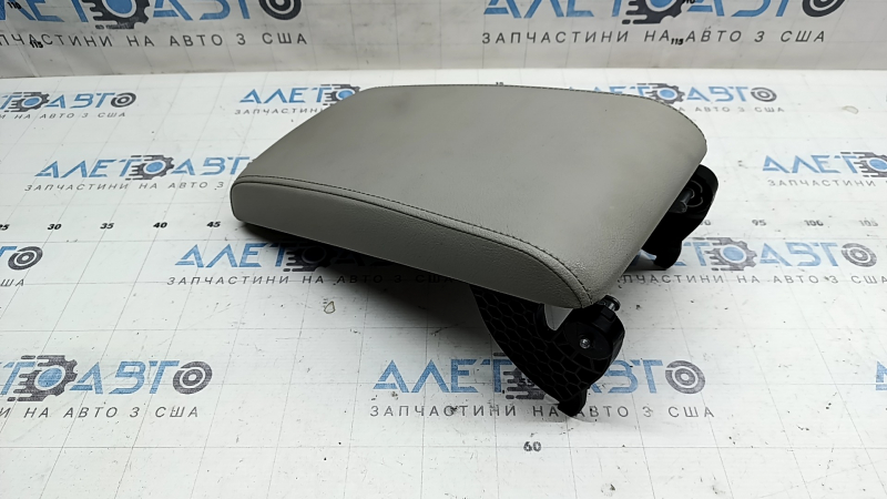 Подлокотник Toyota Camry v50 12-14 usa кожа, серый, под химчистку