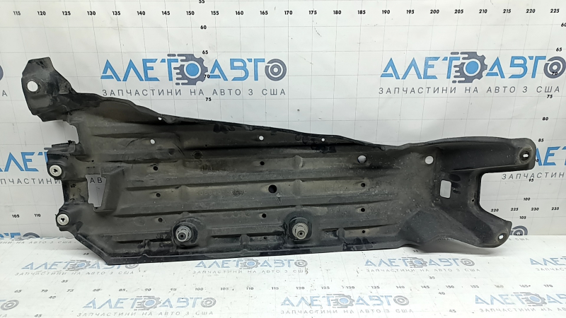 Защита днища правая Toyota Camry v50 12-14 usa надрывы