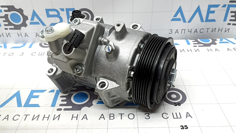 Компрессор кондиционера Toyota RAV4 09-12 2.5