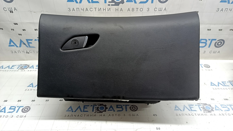 Перчаточный ящик, бардачок Lincoln MKZ 17-20 черный