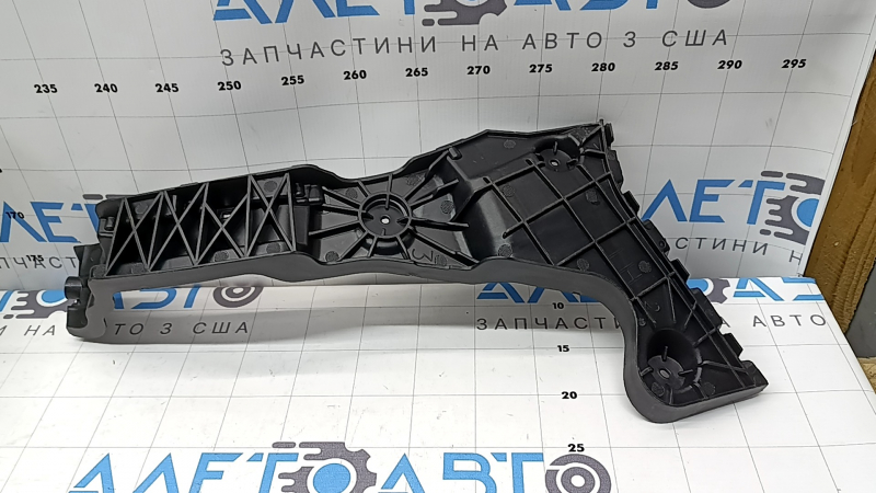 Крепление заднего бампера левое Audi Q3 83A 19-25