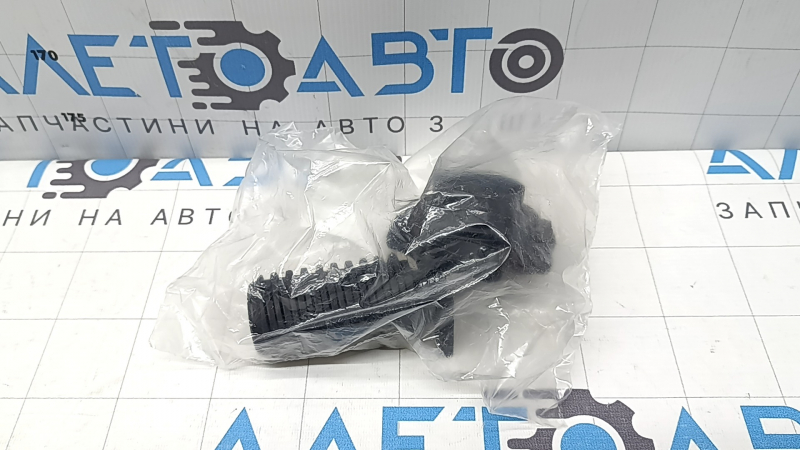 Крепление запасного колеса VW CC 08-17
