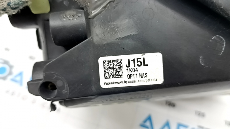 Фара передняя левая Hyundai Tucson 22-24 отражатель, без кронштейна, после ремонта, сломаны крепления, пробит корпус, царапины