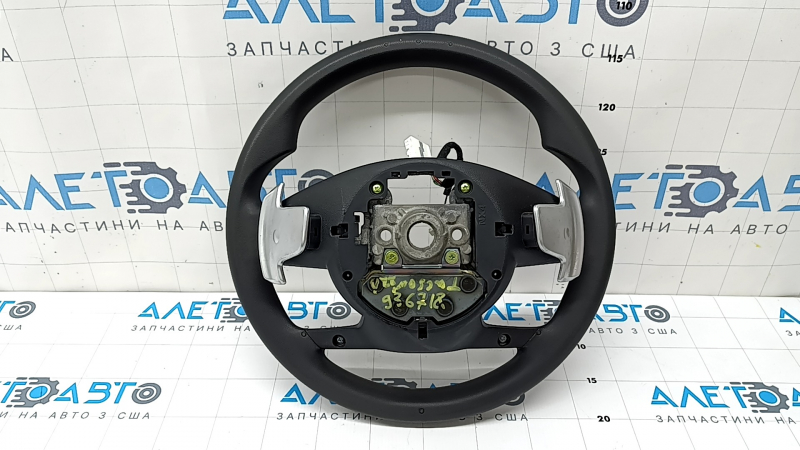 Руль голый Hyundai Tucson 22-24 1.6T HEV, резина черная с кнопками и накладками, потерт
