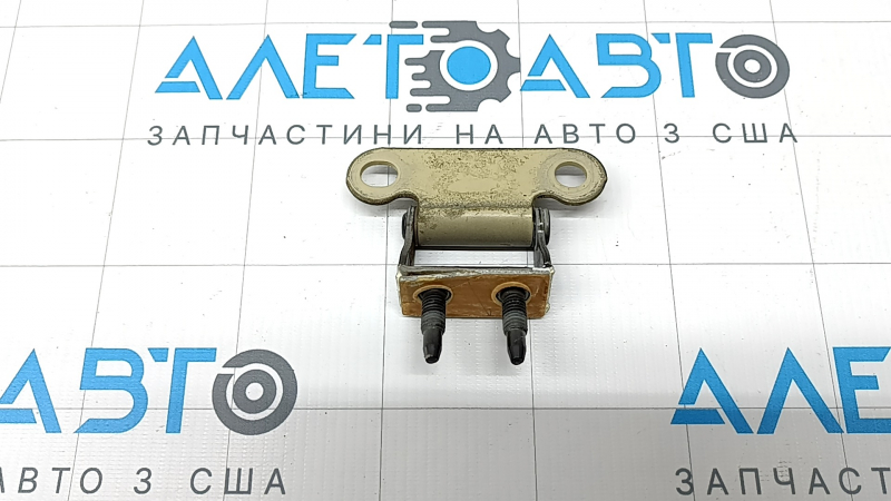 Петля двери багажника левая Lexus CT200h 14-17