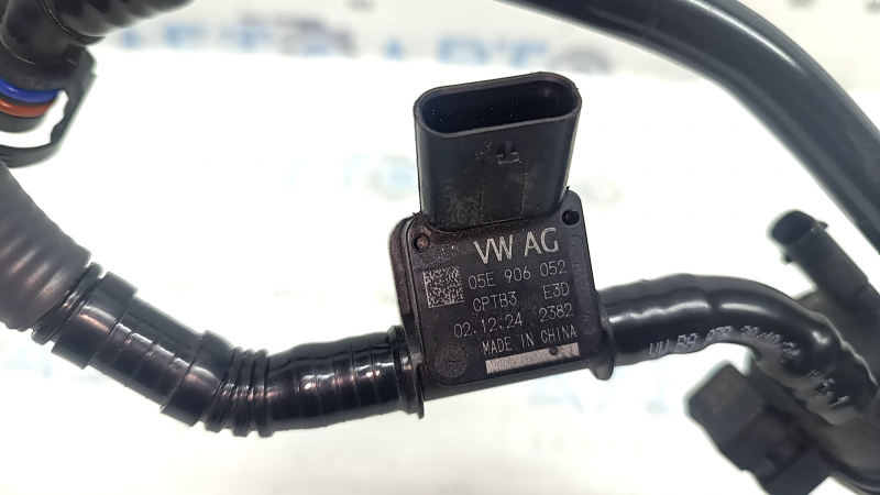 Клапан соленоид на впуске VW Jetta 19-26 с трубками