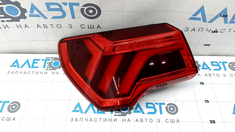 Фонарь внешний крыло левый Audi Q3 83A 19-25 LED