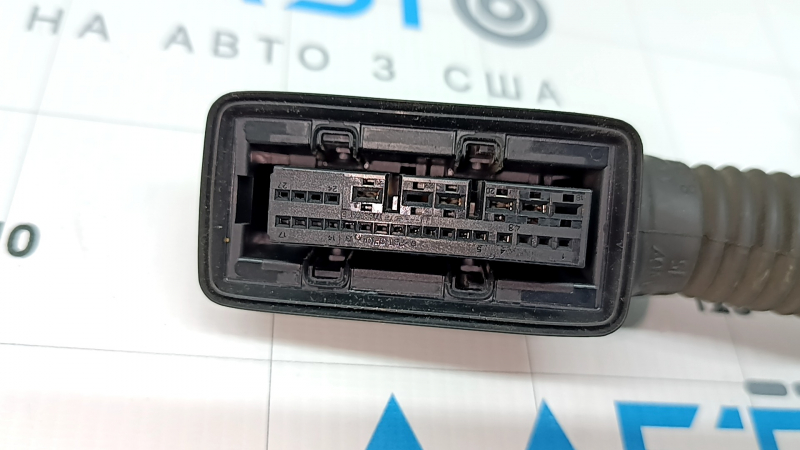 Проводка двери задней правой Audi Q3 83A 19-25 под keyless