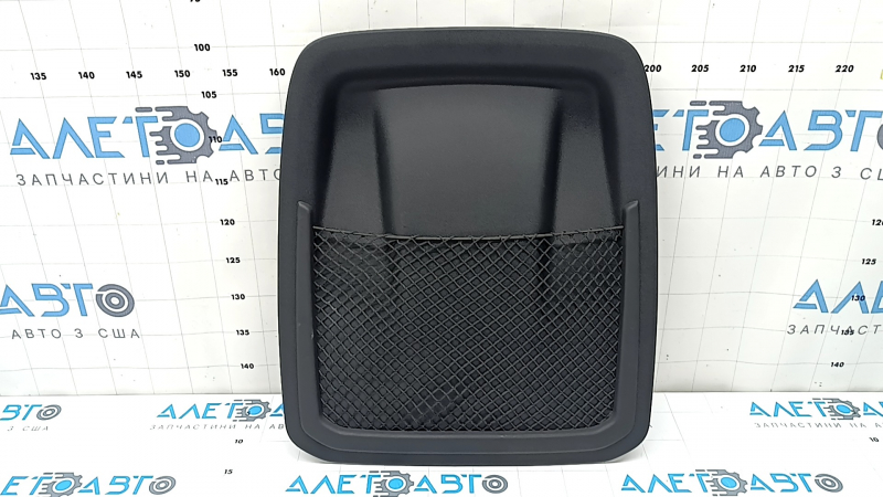 Накладка пассажирского сиденья задняя Audi Q3 83A 19-25 черная, царапина