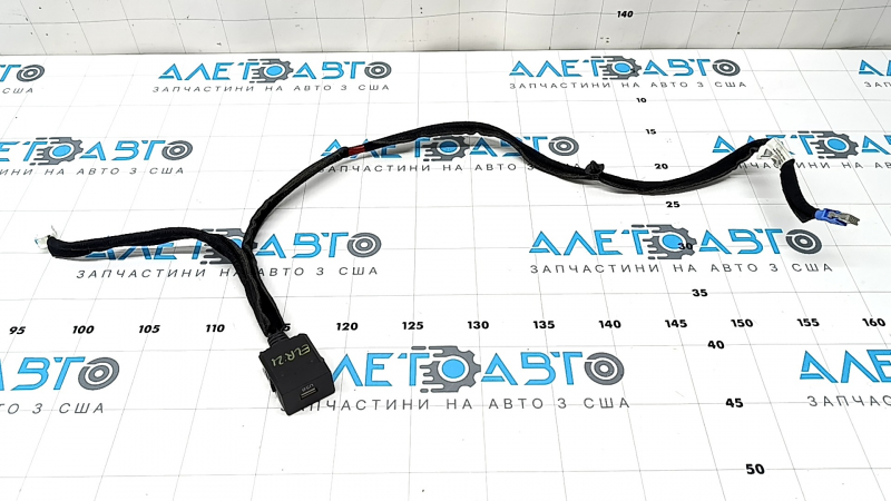 USB Hub Hyundai Elantra 21-23 с накладкой