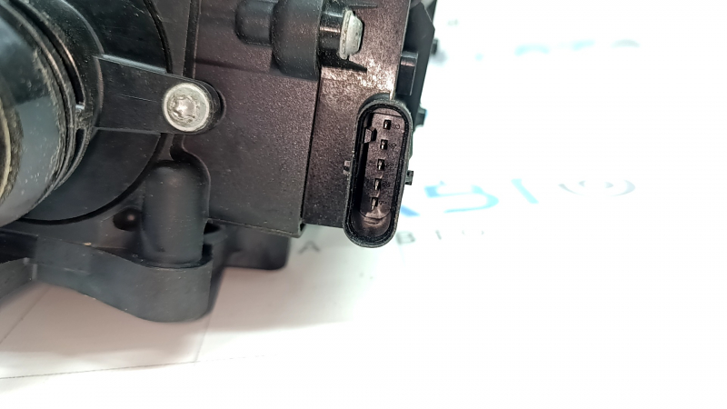 Корпус термостата в сборе BMW X3 G01 18-21 2.0T сломано крепление