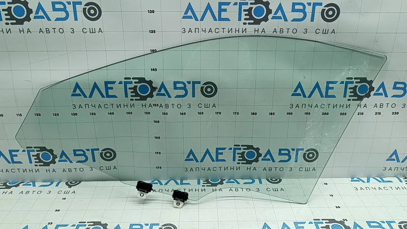 Стекло двери передней правой Mazda CX-5 17-24