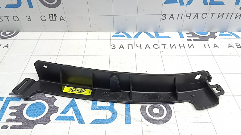 Накладка переднего бампера под молдинги нижняя левая Jeep Grand Cherokee WK2 17-21