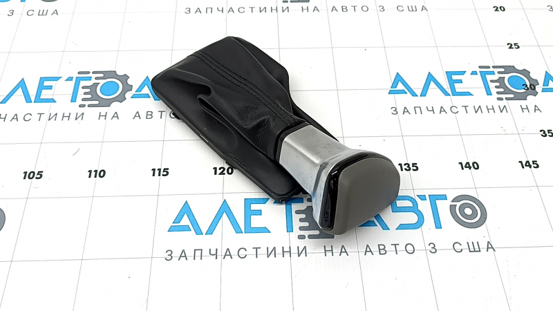 Ручка АКПП Hyundai Elantra 21-23 резина темно серая с черным кожаным чехлом, сломано крепление, трещина в рамке