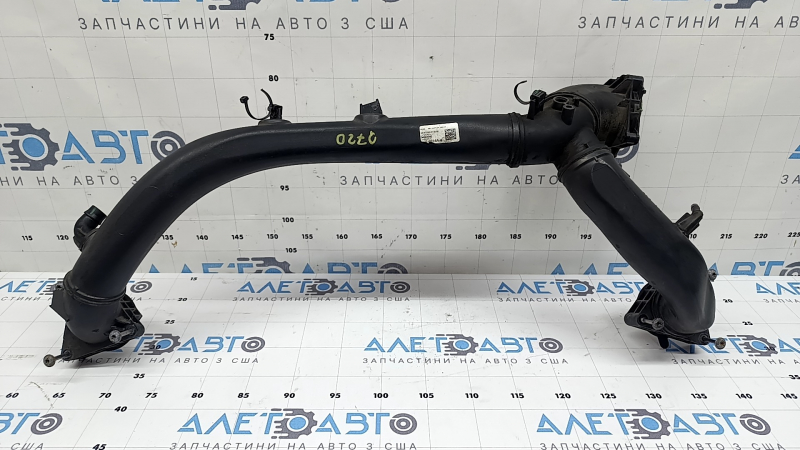 Воздуховод на коллектор Audi Q7 20-26 3.0T MHEV