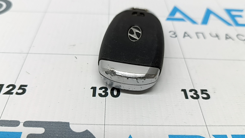 Ключ Hyundai Elantra 21-26 5 кнопок, тычки