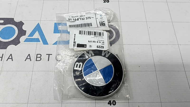 Эмблема значок капота BMW X5 X6 E70 E71 07-13