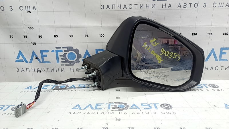 Зеркало боковое правое в сборе Toyota Sienna 21-26 6 пинов, подогрев, BSM, графит