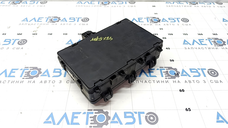 Блок предохранителей подкапотный Ford Fusion mk5 17-20 hybrid, plug-in